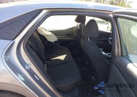 2025 Hyundai Elantra Sel Sport z USA, uszkodzony, nr VIN KMHLM4DG4SU882605